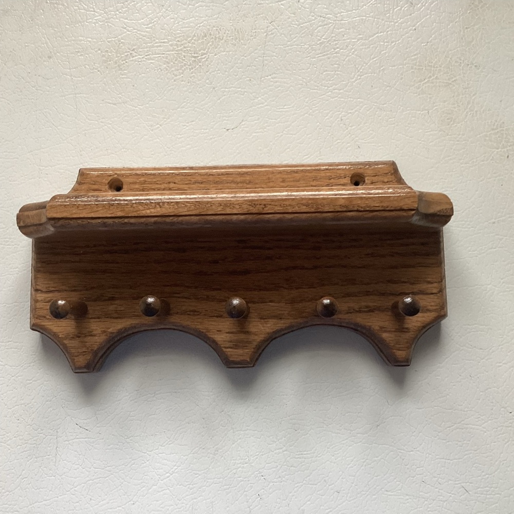 Wooden Oak Wall Shelf with 5 Pegs